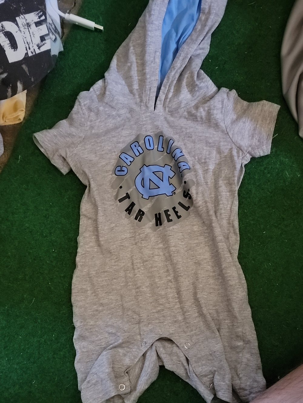 Rivalry Threads Gray & Carolina Blue Tar Heels Hooded Romper